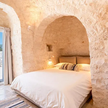 Trullo La E Bella Holiday home