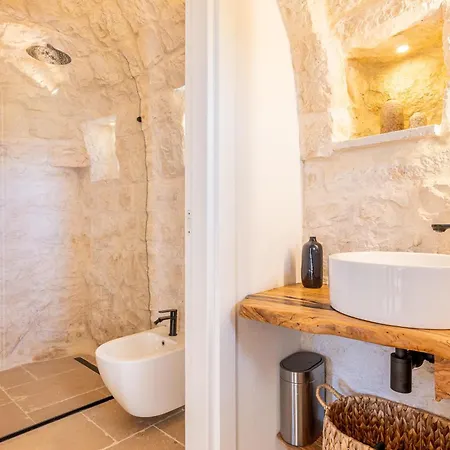 Trullo La E Bella * Masseria Orimini