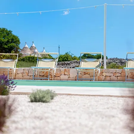 Holiday home Trullo La E Bella