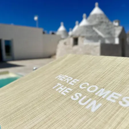 Trullo La E Bella * Masseria Orimini